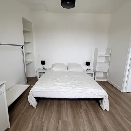 New And Splendid In The Heart Of Apartment *